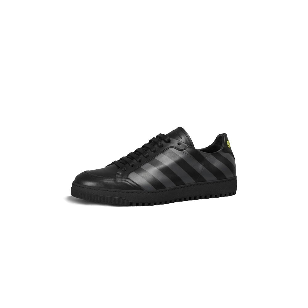 Off-White Sneakers - Damen